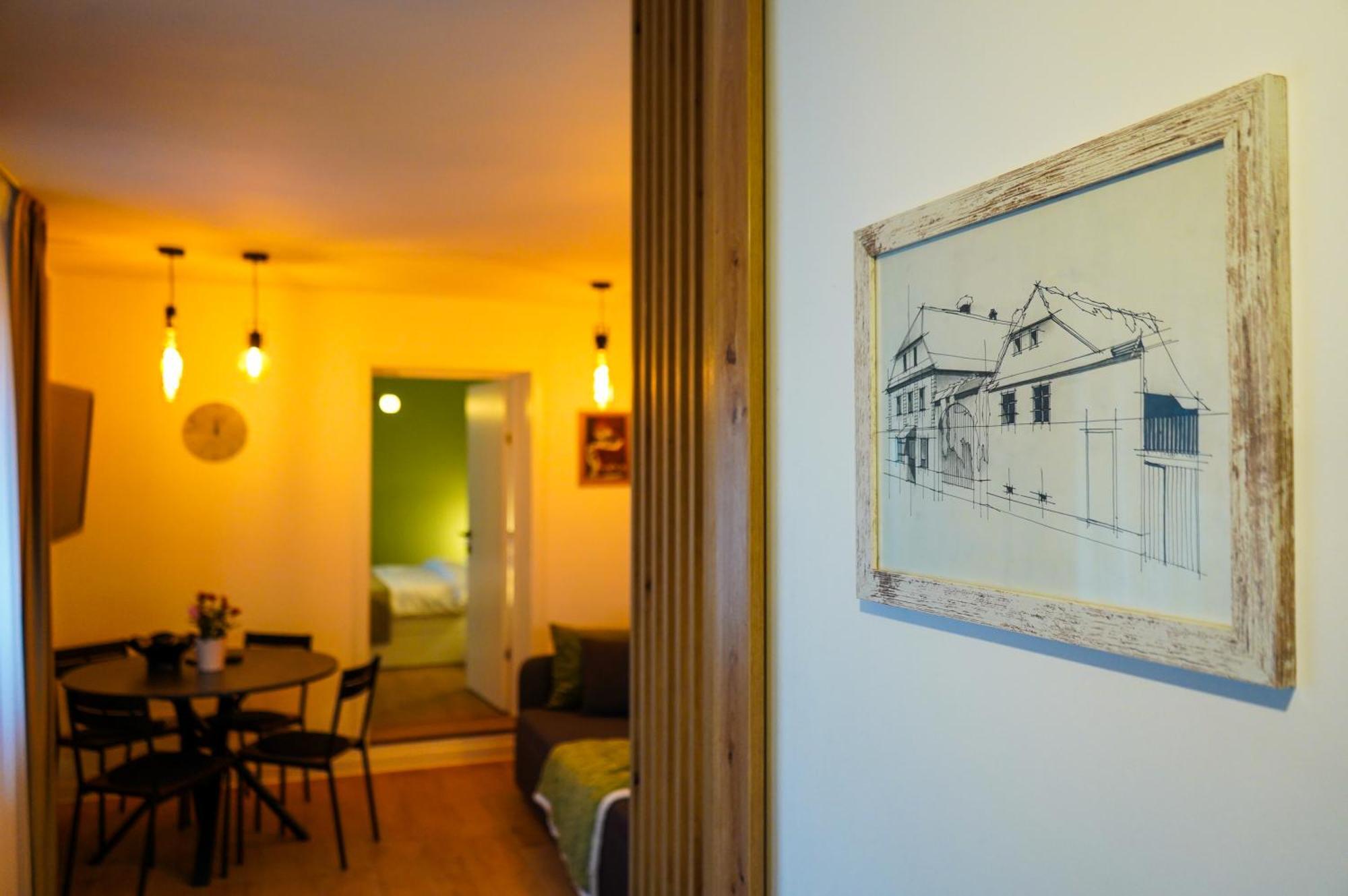 Aristocratic Home Brasov Exterior photo