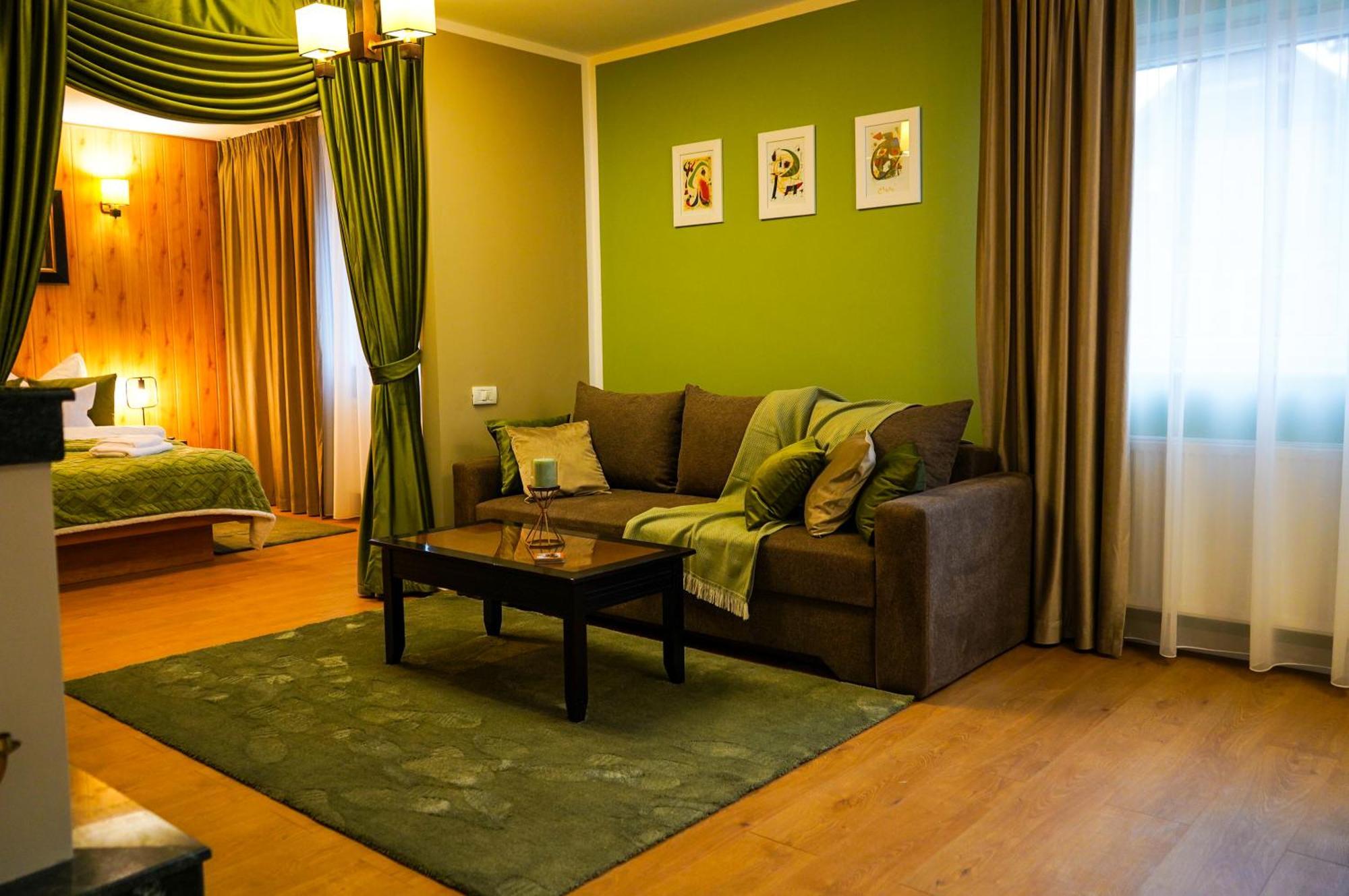 Aristocratic Home Brasov Exterior photo